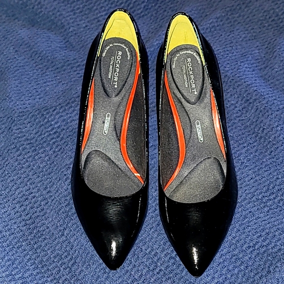 Rockport Total Motion Sheehan Heels - Picture 1 of 7